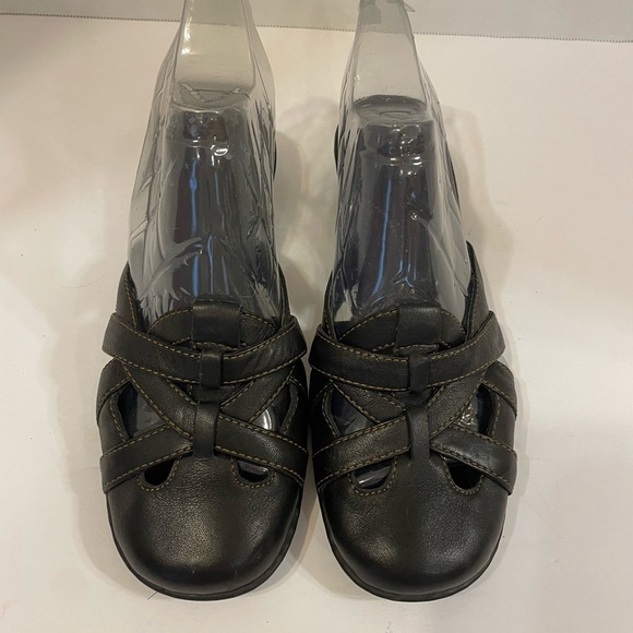 Born enclosed toe flop-flops sandals slide-on pumps shoes size 6 - Picture 10 of 10